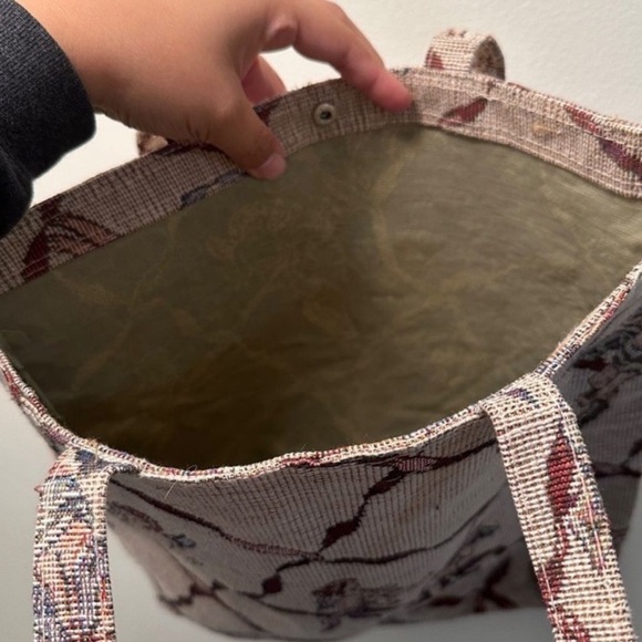 Cherub Vintage Angel Tanned Patterned Tote Bag - Picture 5 of 5